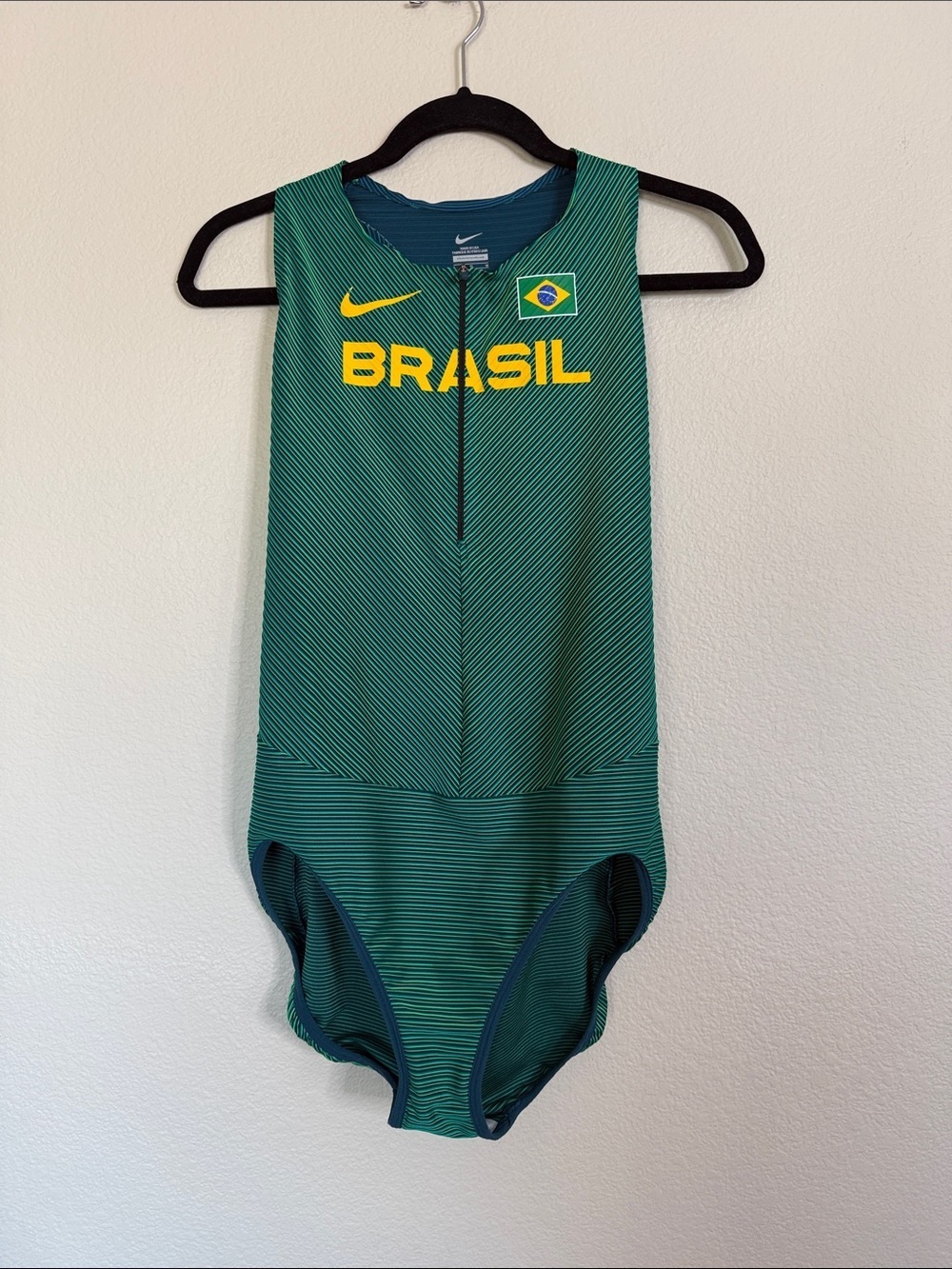 Nike Brazil Pro Elite 2020 Olympics track singlet green large